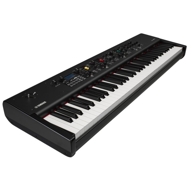 Yamaha_CP73_2