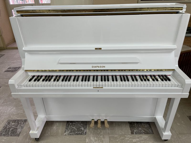 Diapason bianco lucido h125